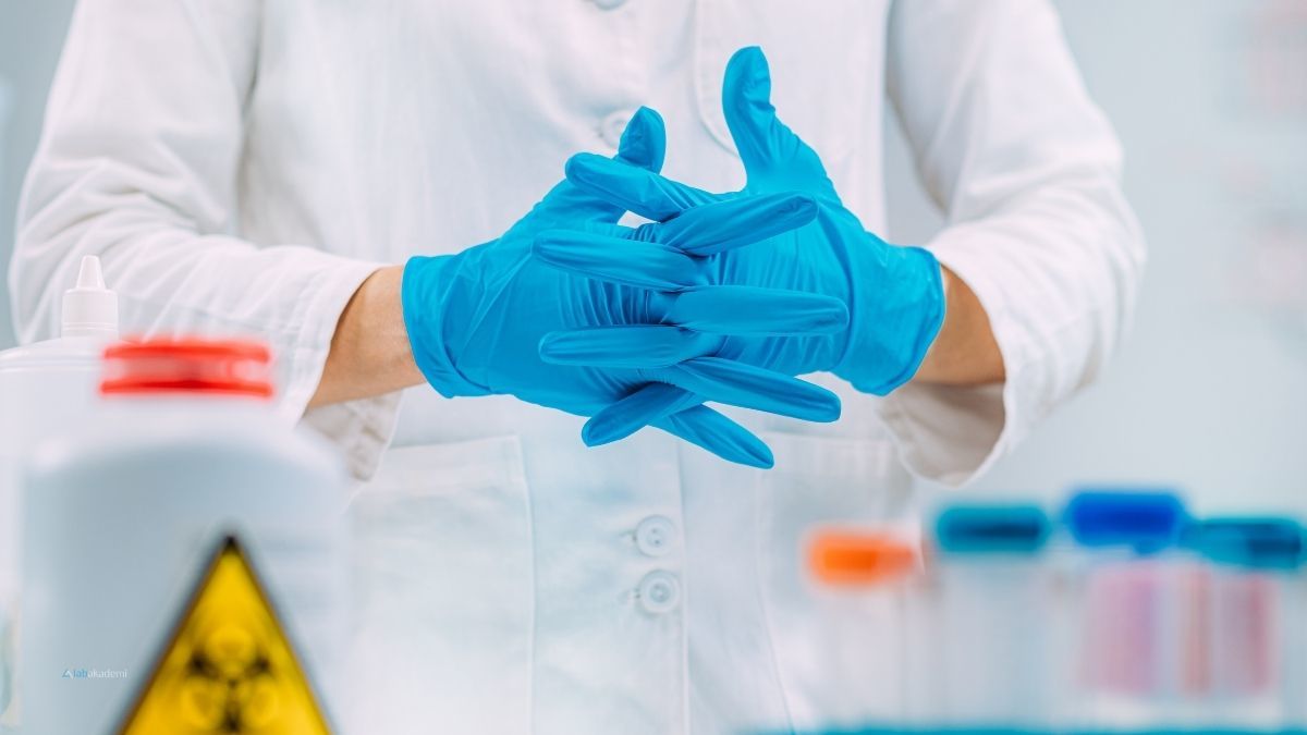 Laboratuvarlarda Güvenli Çalışma İpuçları